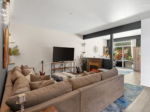 4th image of 12615 SW Night Heron Ln Unit 102