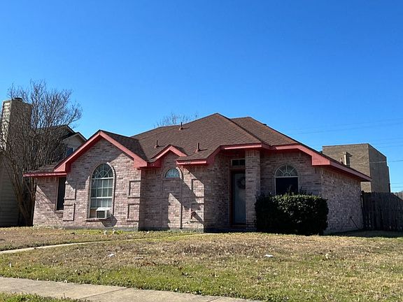 2nd image of 4025 Cochise Dr