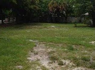 1060 W 28th St, Riviera Beach, FL 33404