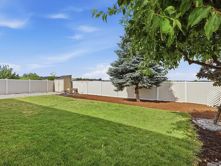 7610 S Dour St — Photo 25
