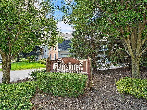 4th image of 1105 Spring Garden Cir #5