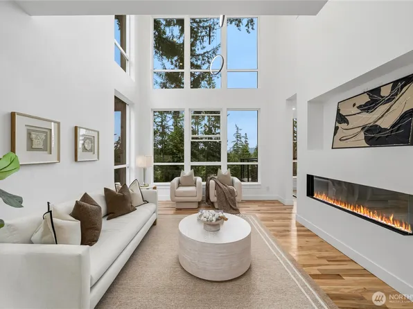 21037 NE 15th Street, Sammamish, WA 98074
