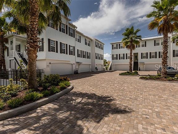 3rd image of 7006 Grevilla Ave S #3
