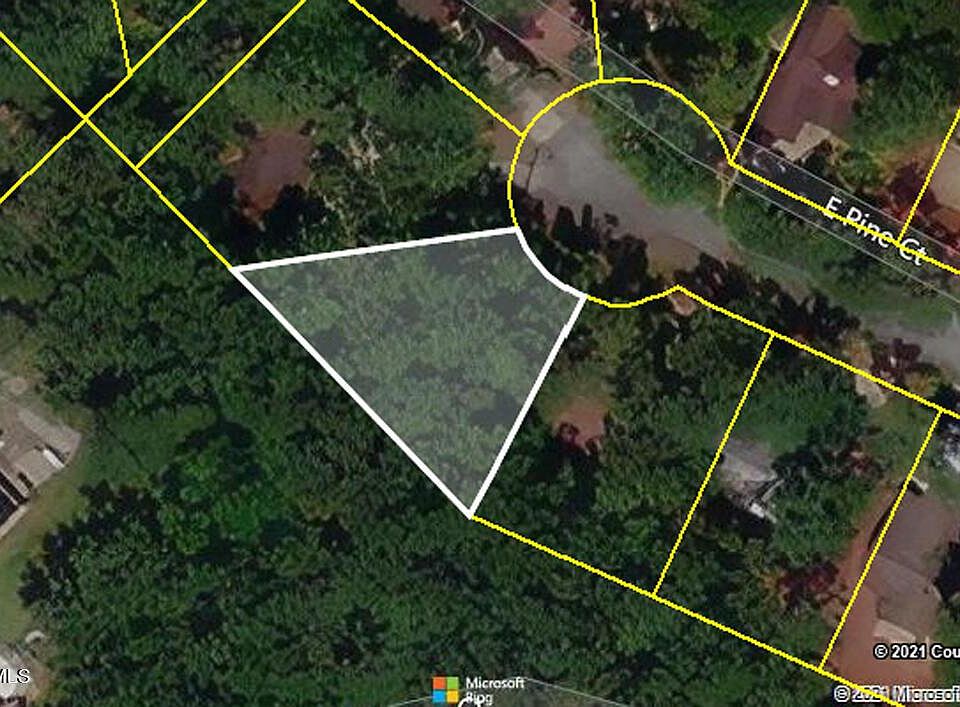 1st image of 13 E Pine Ct Lot 40