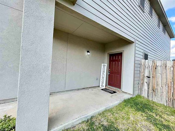 4th image of 1515 Port Seattle Dr