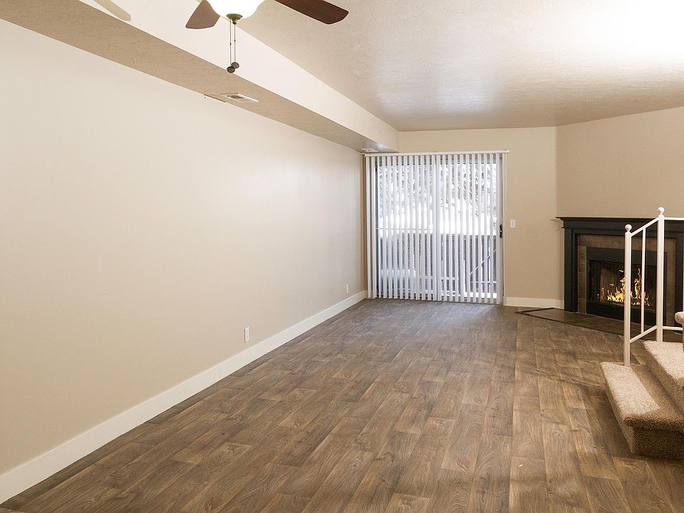 Riviera Living Room