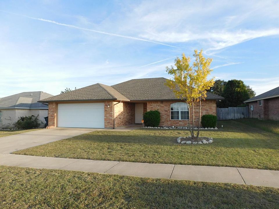 1st image of 5510 Golden Dr