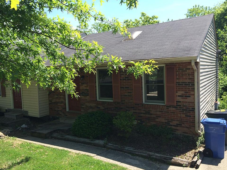 1st image of 3187 Aqueduct Dr #B