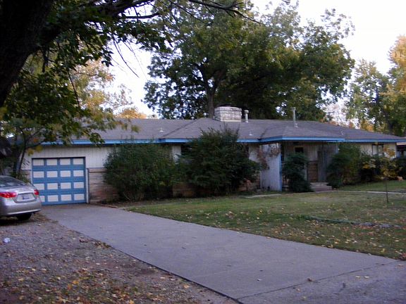 Extra Parking in Gravel