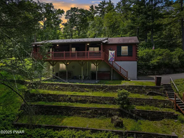 2058 Route 590, Hawley, PA 18428