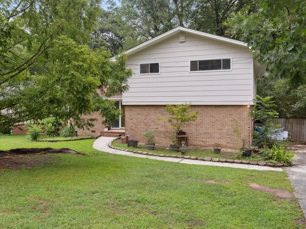 6554 Maddox Rd, Morrow, GA 30260