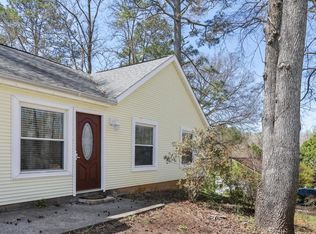 108 Apple Valley Dr, Woodstock, GA 30188