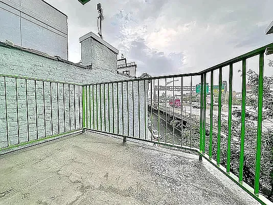 435 Meeker Ave #2B — Photo 9