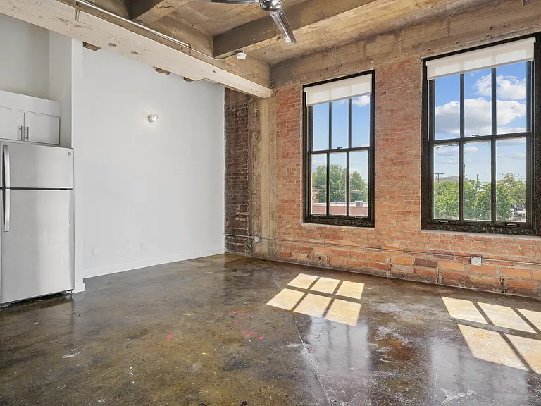 Deep Ellum Lofts — Photo 71