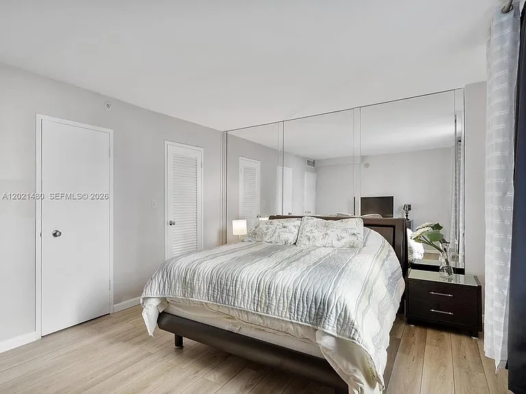 9195 Collins Ave #309 — Photo 12