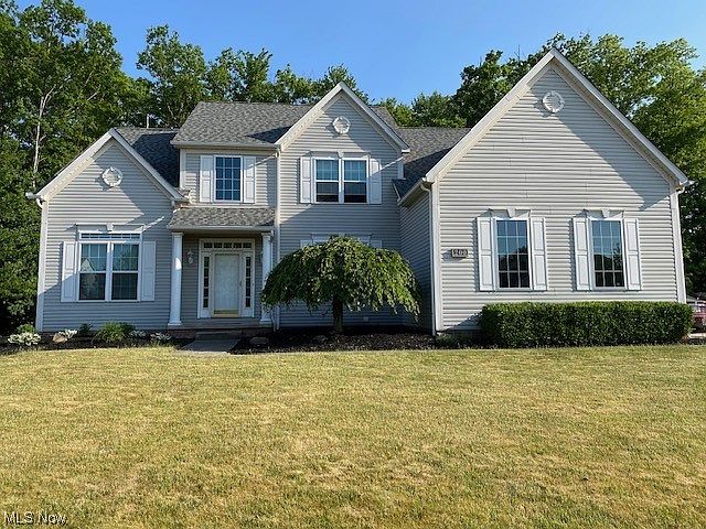 1st image of 200 Chadwick Dr