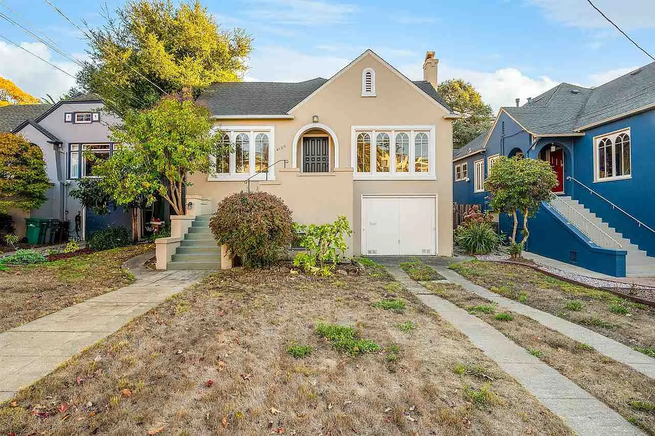 4100 Lakeshore Ave photo 1