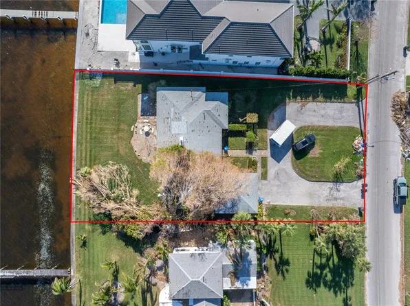 1771 Brightwaters Blvd NE, Saint Petersburg, FL 33704