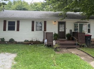 106 S Moore St, Brookston, IN 47923