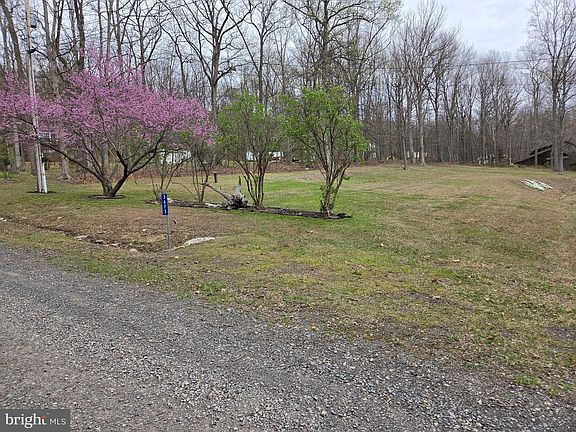 5th image of 3673 Terrace Ln