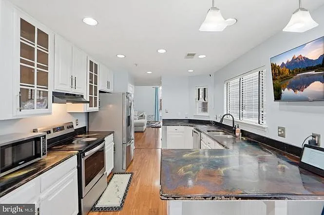 12208 Quintette Ln — Photo 11