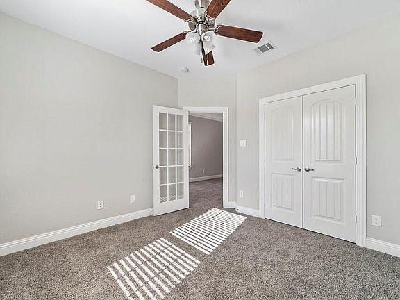 5th image of 541 Northwood Dr