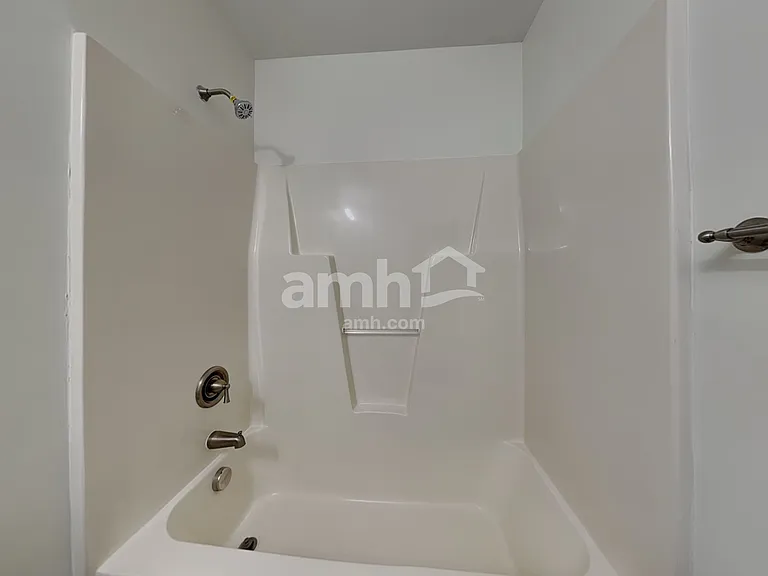 5223 Sunriver Rd — Photo 16
