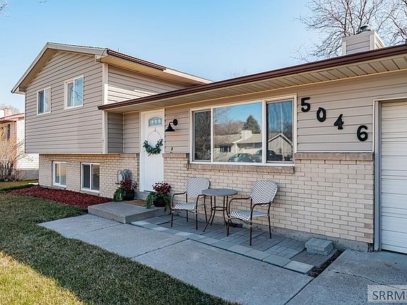 2nd image of 5046 Galena St