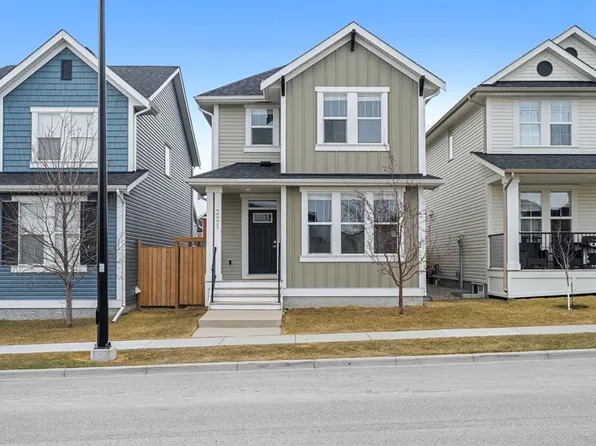 321 S Point Grn SW, Airdrie, AB T4B 4L1