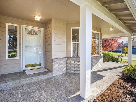 4th image of 8921 26th Avenue S