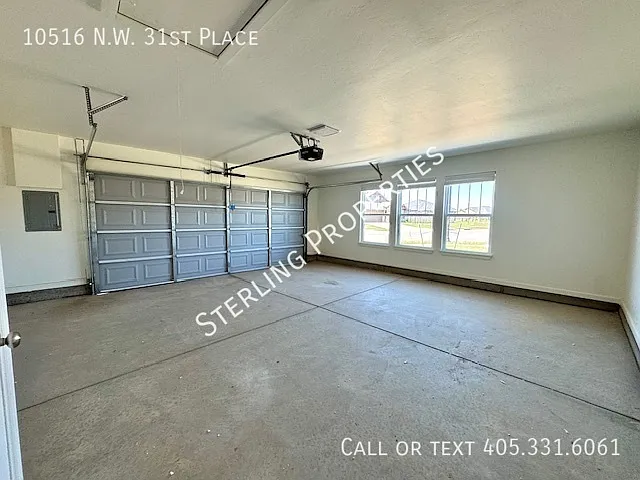 10516 NW 31st Pl — Photo 17