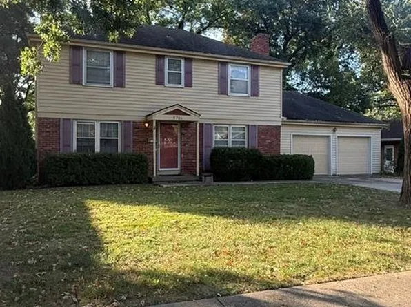5701 W 97th Ter, Overland Park, KS 66207