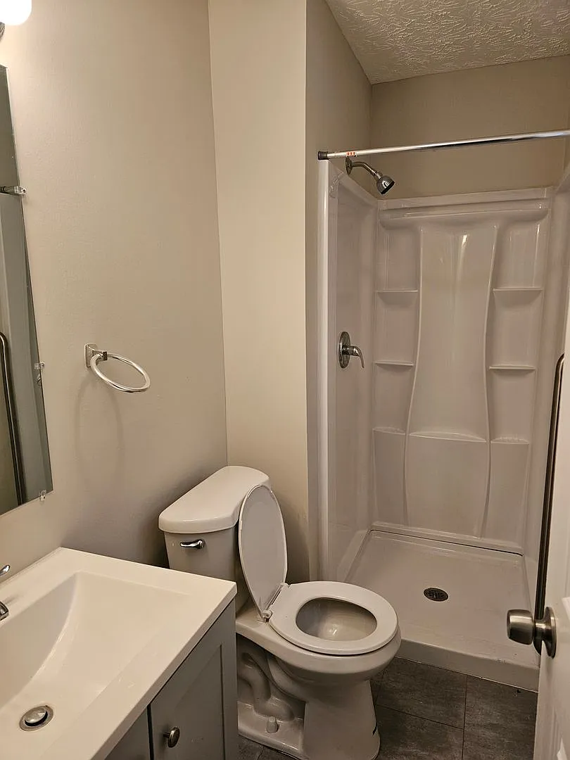 2318 Alabama - 3Bed 2 Bath — Photo 4