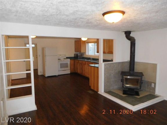 3rd image of 1185 Avenue I