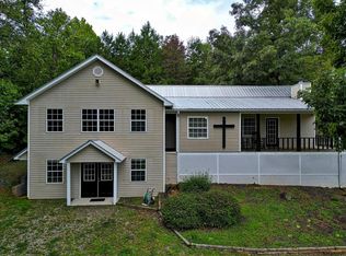 23 Dyer Rdg, Blairsville, GA 30512