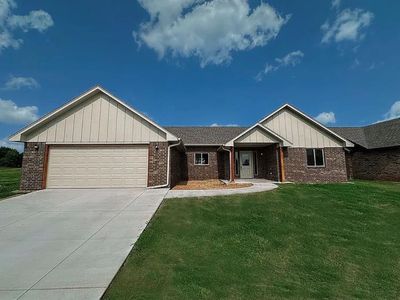 210 S Noble Ave, Hinton, OK, 73047