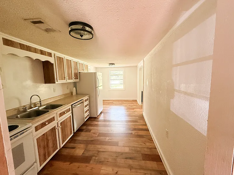 485 Trammell Mill Rd — Photo 4