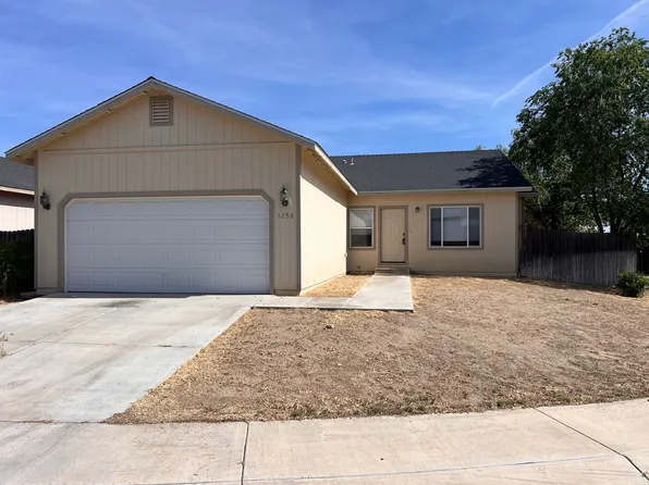 1258 Eider Cir, Fallon, NV 89406