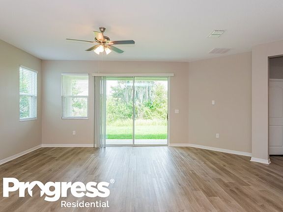 3rd image of 10534 Medford Lake Dr