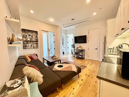 Rented by RBM Management | media 42