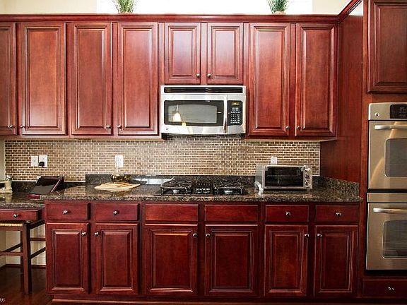 5th image of 23360 Gardenwalk Dr
