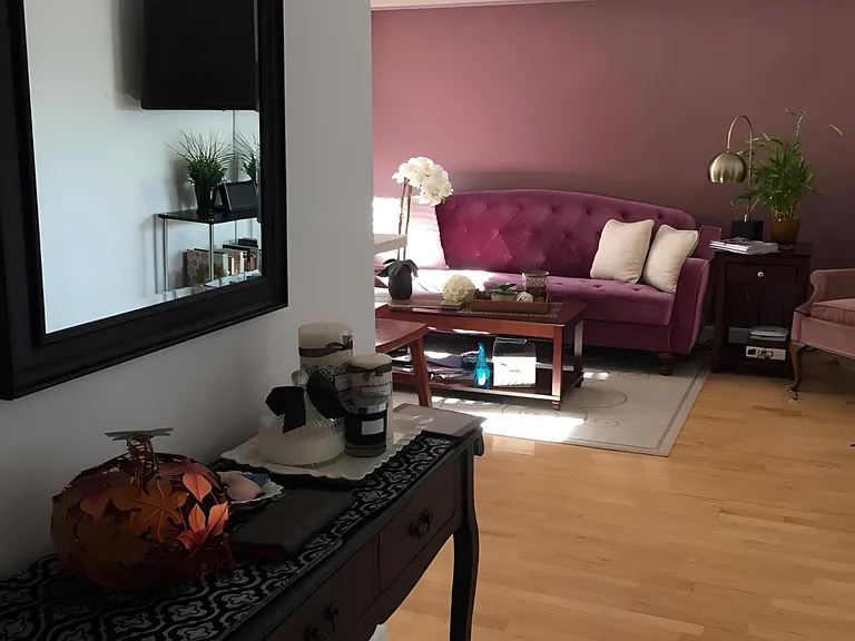 4970 N Marine Dr #1023 — Photo 8