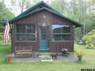 153 2nd Ave, Caroga Lake, NY 12032
