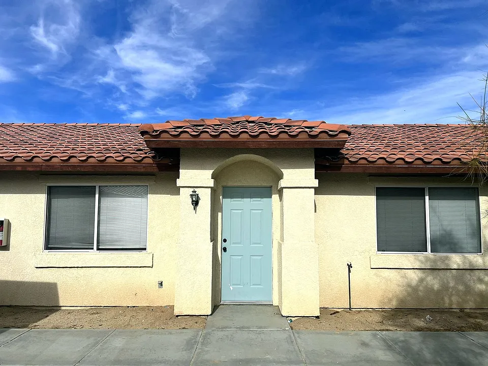 6659 Ocotillo Ave