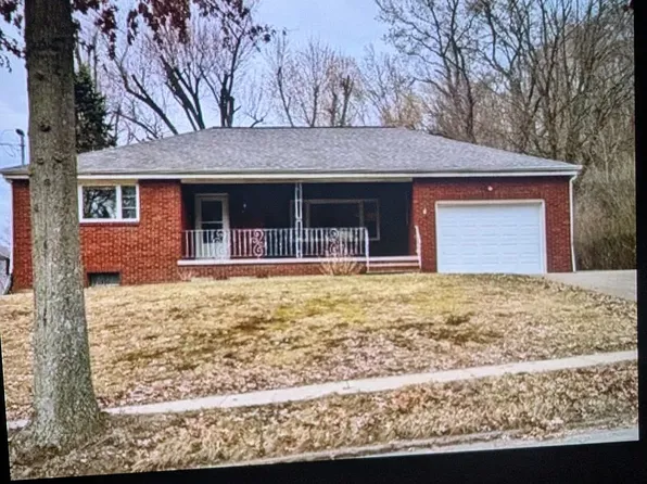 317 E 5th Ave, Warren, PA 16365