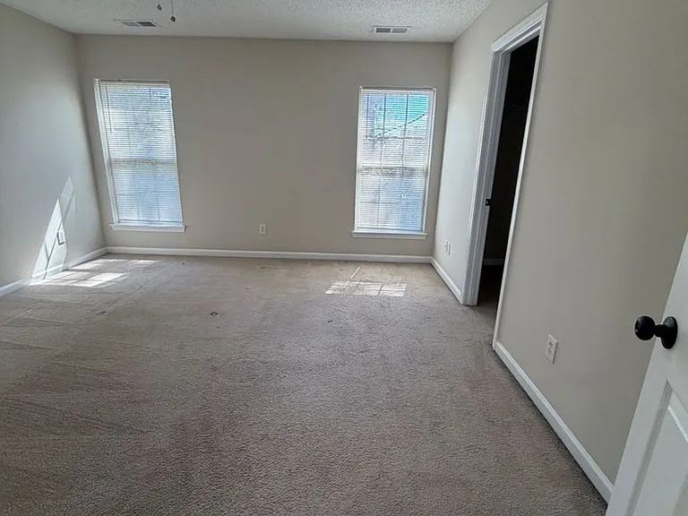 2924 Little Stream Ct — Photo 7