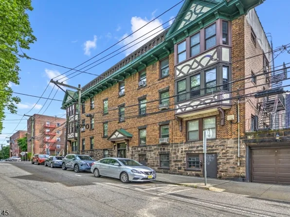 33 62nd street #1, West New York Town, NJ 07093