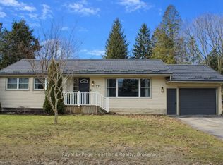 77 Chalk St N, Huron East, ON N0K1W0