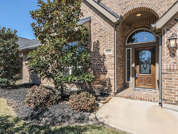 3rd image of 28914 Yaupon Trace Dr
