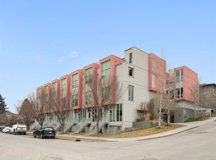 1808 S 27th Ave SW #102, Calgary, AB T2T1H1